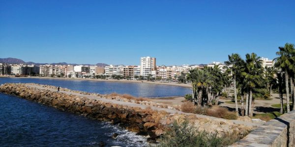 70269B29-CEF2-4A7D-BAEF-1A359A8FC969