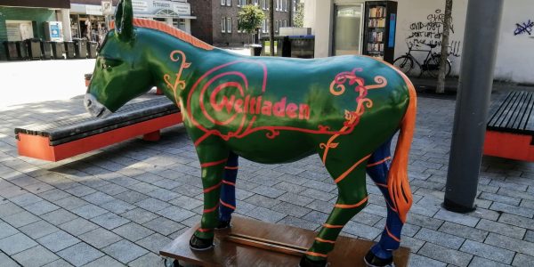 AA16BF6F-A52E-4DCF-95D4-4C3F99F14EAA