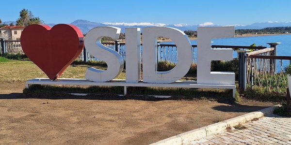 B41A13A0-294E-471E-A291-55D4E6614521