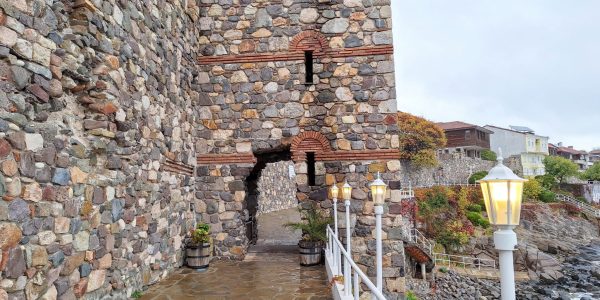 E9598C80-D84A-4FE9-A7AA-93BE38C0E432